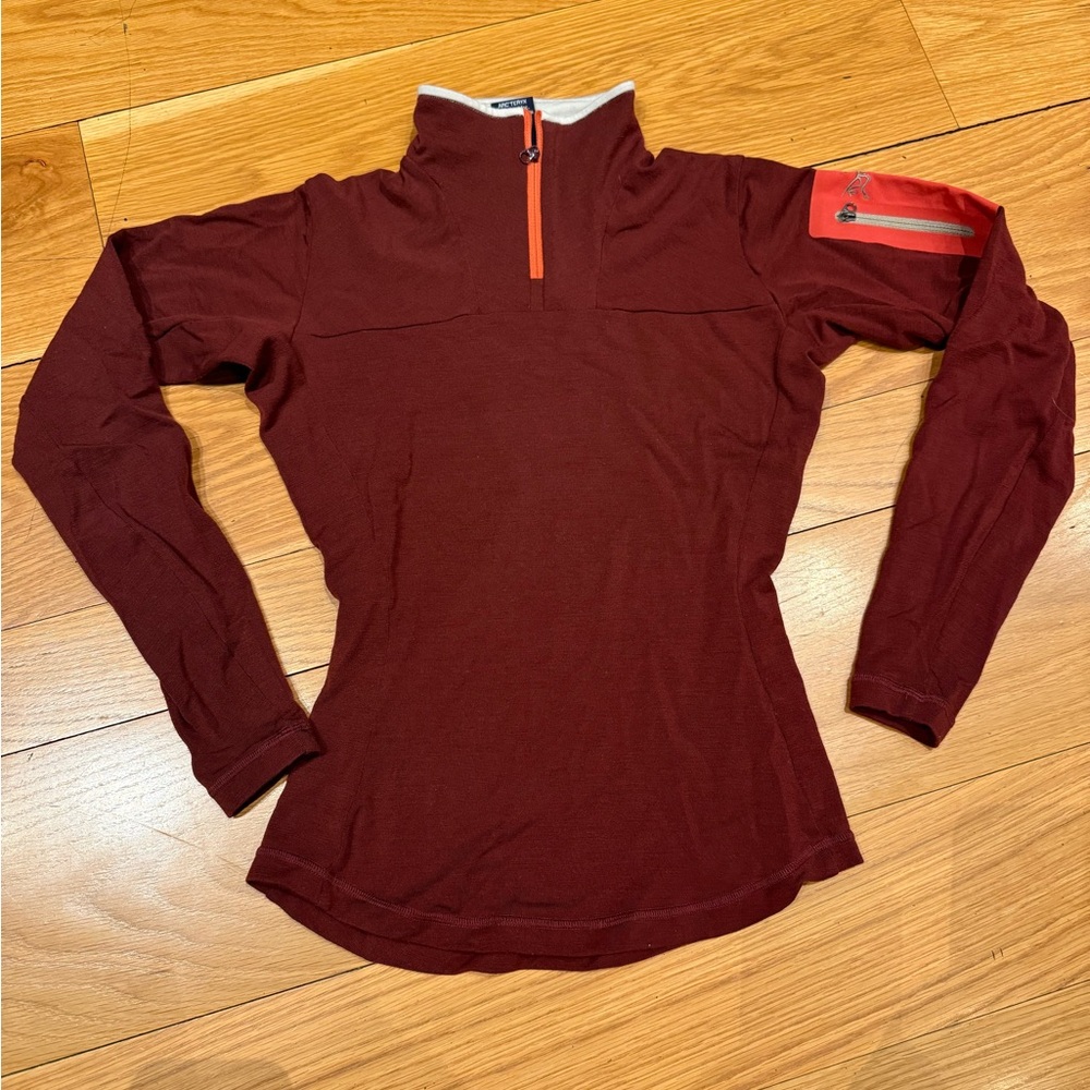 Arc’teryx Women's Burgundy Half-Zip Top